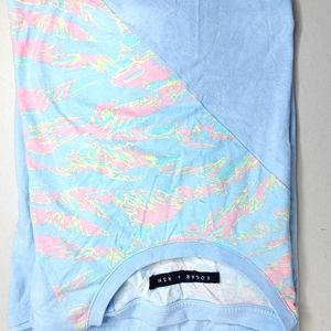 Edgar & Ash Woman’s Top XL 100% Cotton Short Sleeves Round Hem Light Blue Soft.